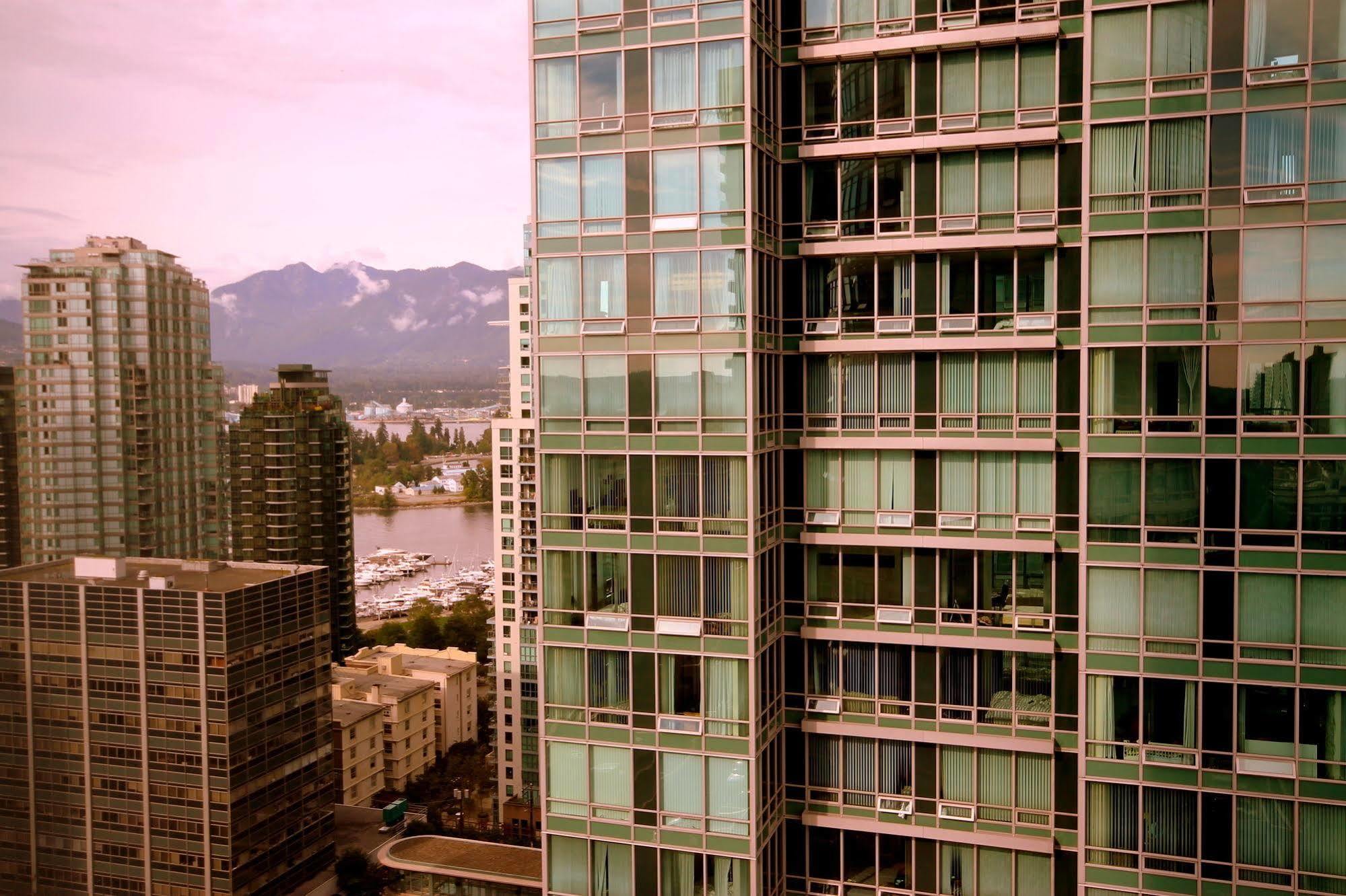 밴쿠버 두노벤 프로퍼티 아파트 외부 사진